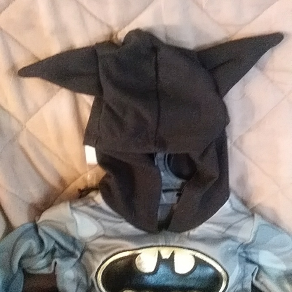 Batman 0 - 6 month Halloween Costume - Picture 2 of 9